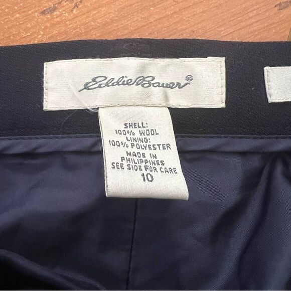 Eddie Bauer women’s size 10 classic trousers, wool/polyester - Picture 3 of 5